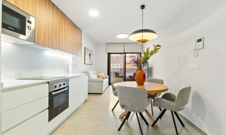 Venta - Apartamento / piso -
Torrevieja - Playa Del Cura