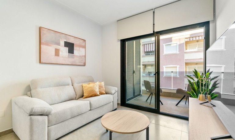 Venta - Apartamento / piso -
Torrevieja - Playa Del Cura