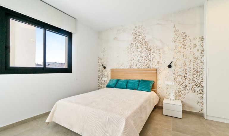 Venta - Apartamento / piso -
Torrevieja - Playa Del Cura