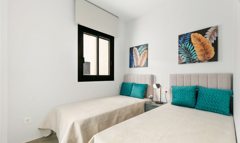 Venta - Apartamento / piso -
Torrevieja - Playa Del Cura
