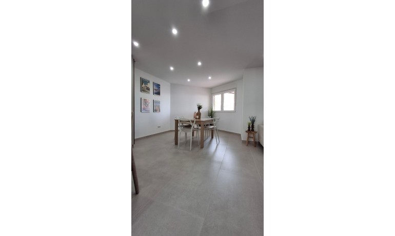 Venta - Apartamento / piso -
Torrevieja - Playa Acequion