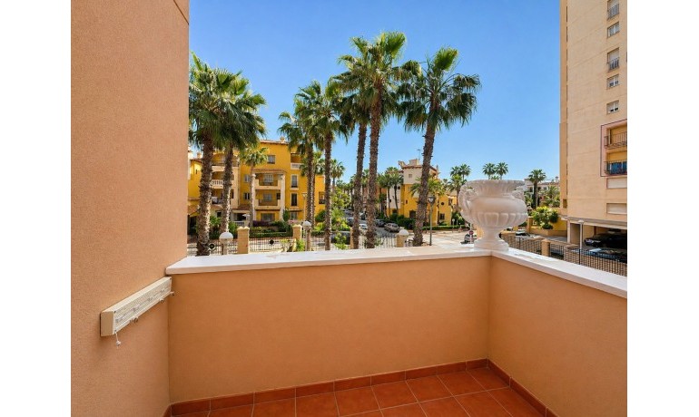 Venta - Apartamento / piso -
Torrevieja - Playa Los Locos