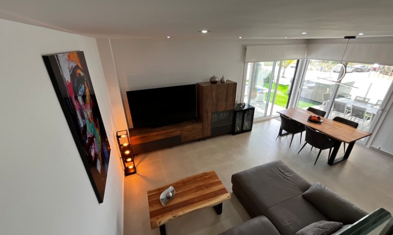 Venta - Villa -
Los Montesinos - Entre Naranjos / Vistabella Golf