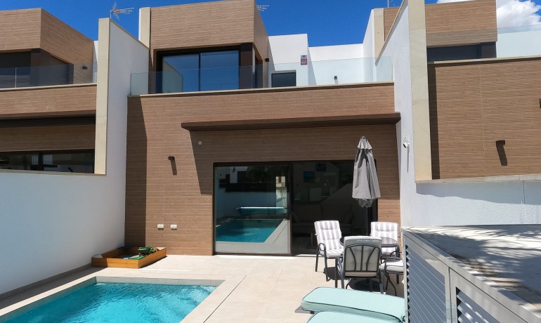 Venta - Villa -
Algorfa - La Finca Golf Resort