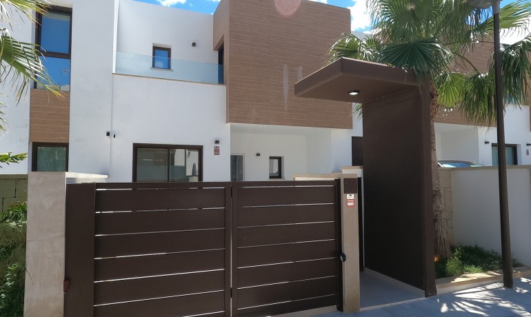 Venta - Villa -
Algorfa - La Finca Golf Resort