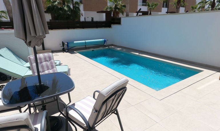 Venta - Villa -
Algorfa - La Finca Golf Resort