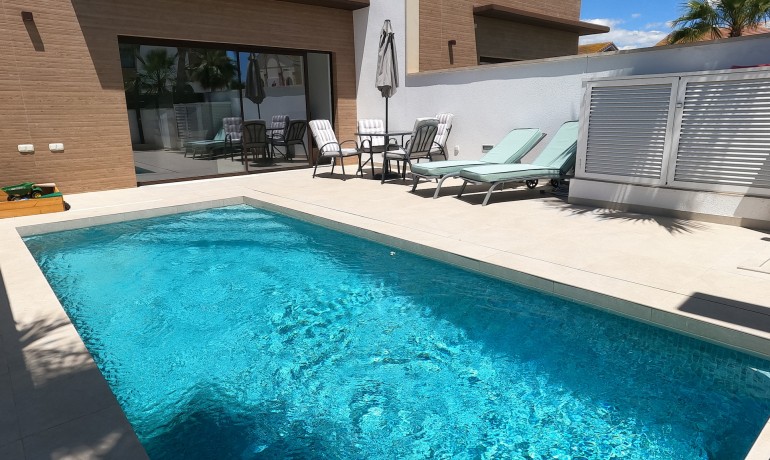 Venta - Villa -
Algorfa - La Finca Golf Resort