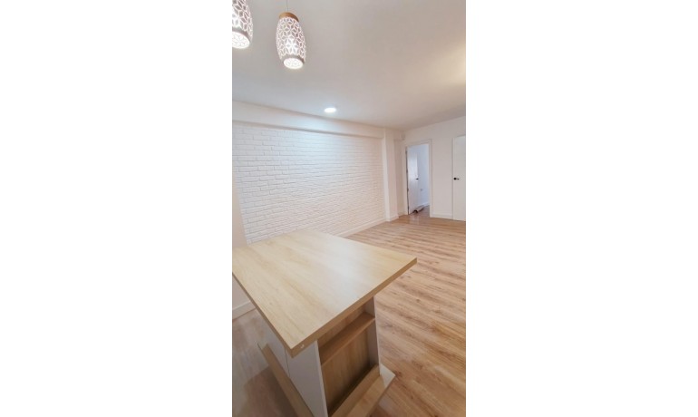 Venta - Apartamento / piso -
Torrevieja - Torrevieja - Centre