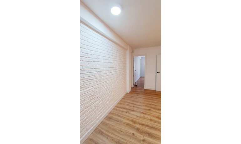 Venta - Apartamento / piso -
Torrevieja - Torrevieja - Centre