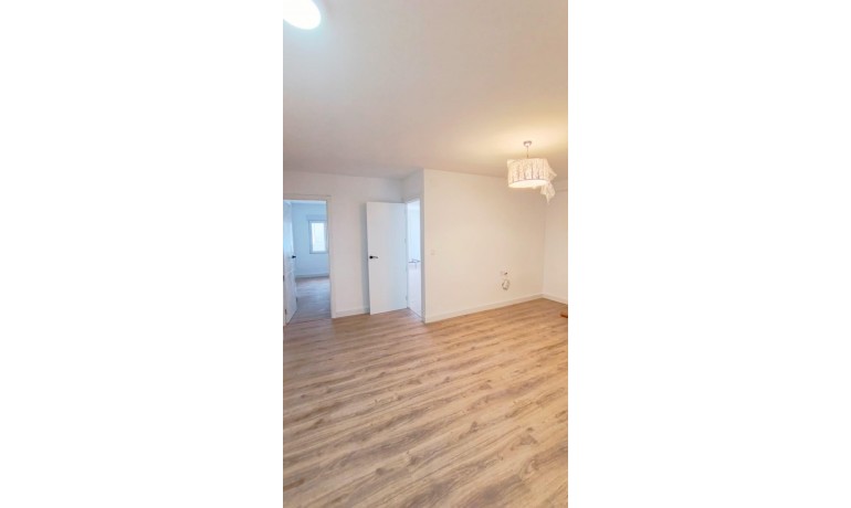 Venta - Apartamento / piso -
Torrevieja - Torrevieja - Centre