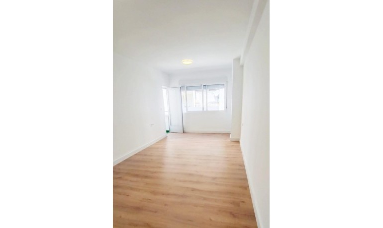 Venta - Apartamento / piso -
Torrevieja - Torrevieja - Centre