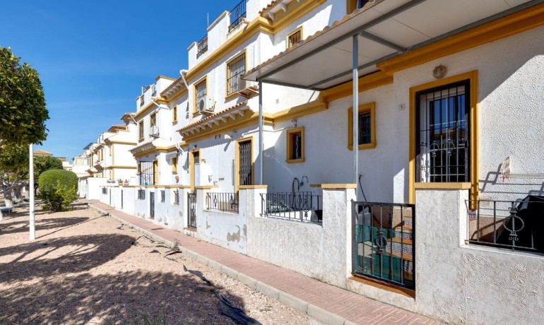 Venta - Casa -
Torrevieja - Torrevieja - Centre