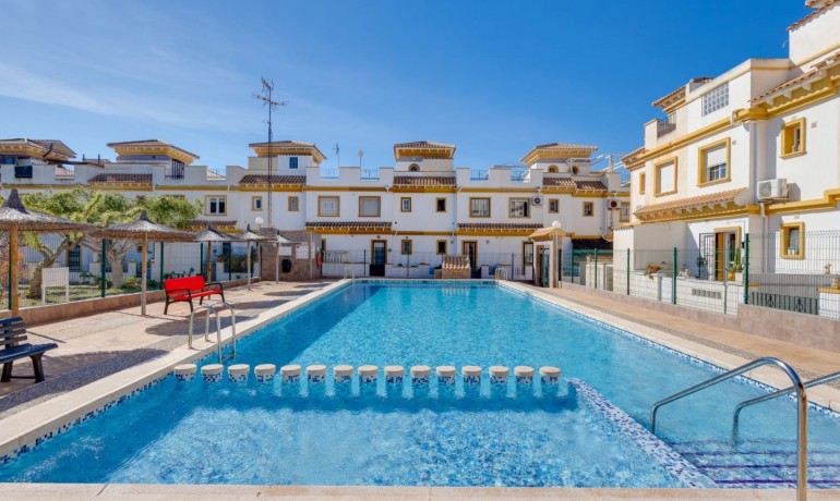 Venta - Casa -
Torrevieja - Torrevieja - Centre