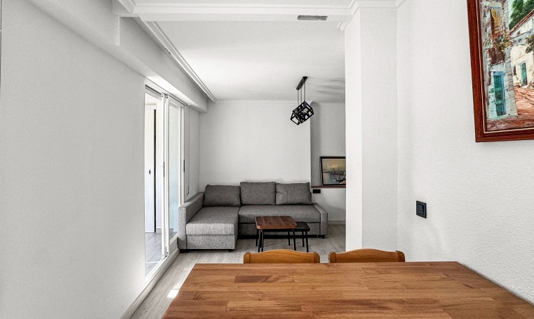 Venta - Apartamento / piso -
Torrevieja - Torrevieja - Centre