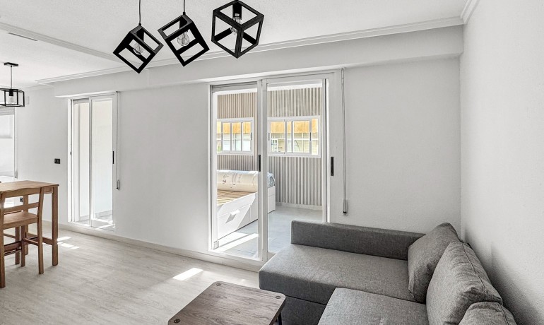 Venta - Apartamento / piso -
Torrevieja - Torrevieja - Centre