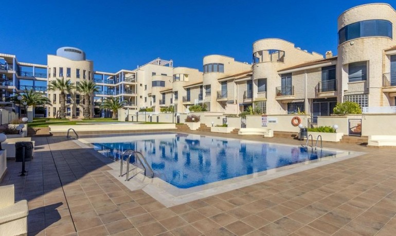Sale - House -
Cabo Roig