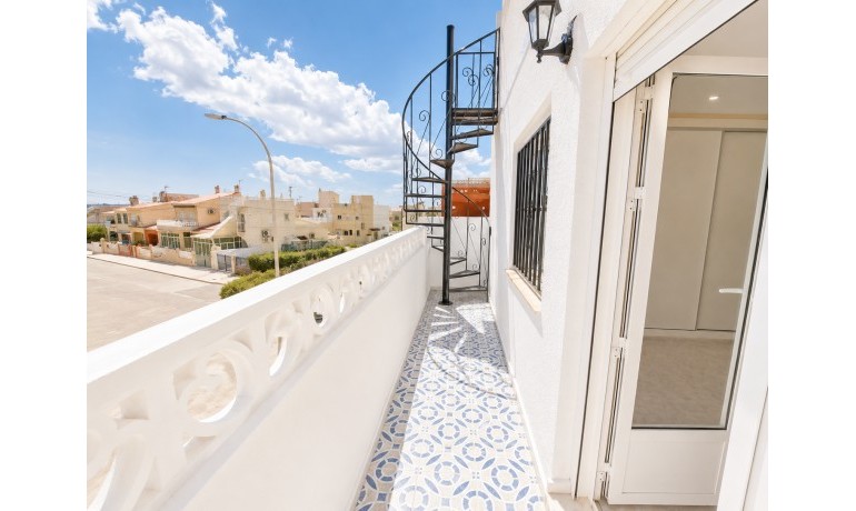 Venta - Casa -
San Fulgencio - La Marina
