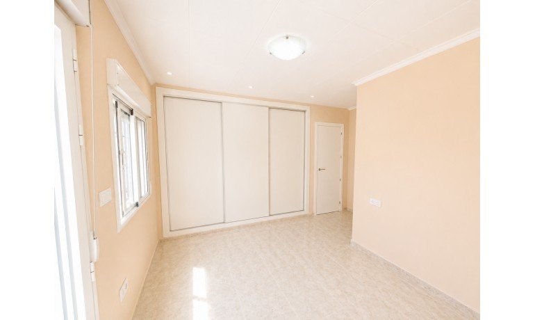 Venta - Casa -
San Fulgencio - La Marina