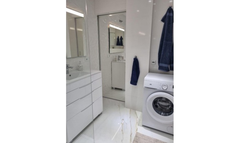 Venta - Apartamento / piso -
Torrevieja - Playa Los Naufragos