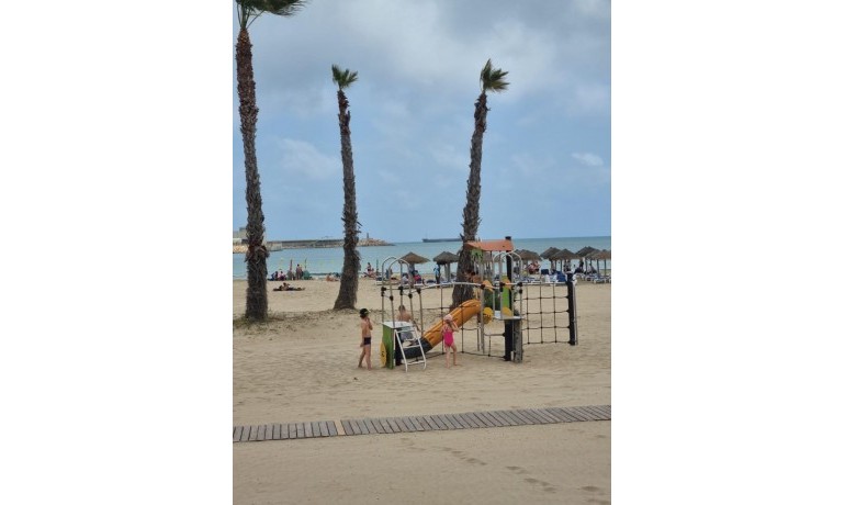 Venta - Apartamento / piso -
Torrevieja - Playa Los Naufragos