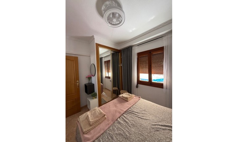 Venta - Apartamento / piso -
Torrevieja - Torre La Mata