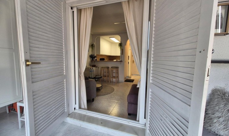 Venta - Apartamento / piso -
Torrevieja - Torre La Mata