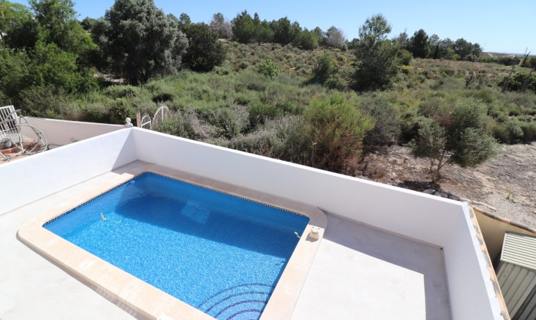 Venta - Villa -
San Miguel de Salinas - Lake View Mansions