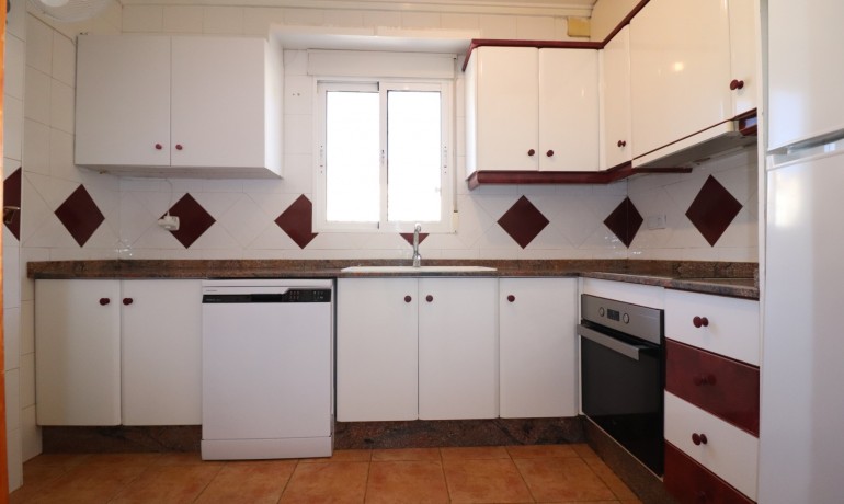 Venta - Villa -
San Miguel de Salinas - Lake View Mansions