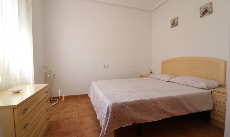 Venta - Villa -
San Miguel de Salinas - Lake View Mansions
