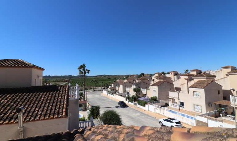 Venta - Villa -
San Miguel de Salinas - Lake View Mansions