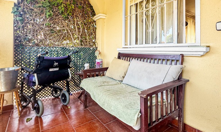 Venta - Casa -
Orihuela Costa - Los Almendros-La Florida