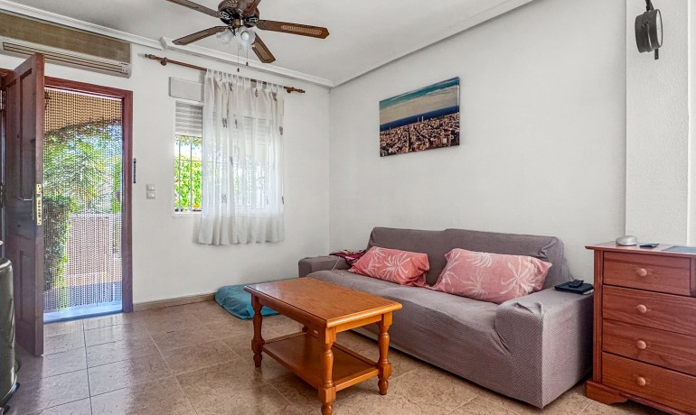 Venta - Casa -
Orihuela Costa - Los Almendros-La Florida