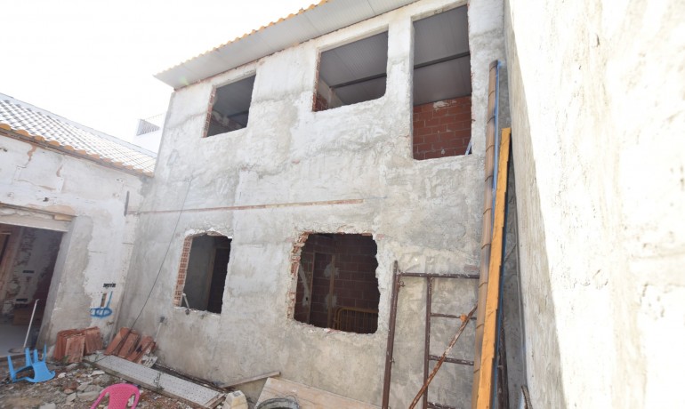 Revente - Appartement / Flat -
Dolores