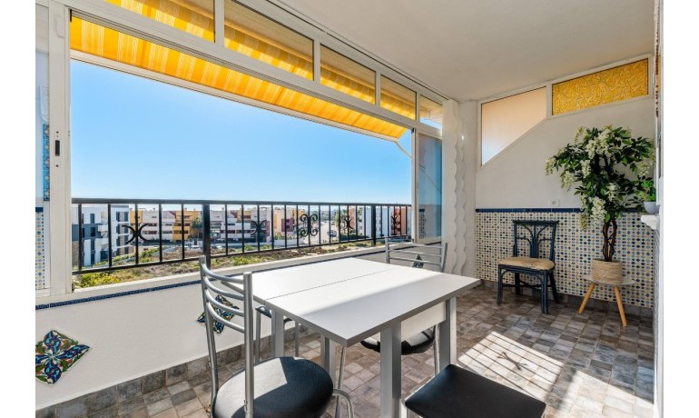 Venta - Apartamento / piso -
Orihuela Costa - Playa Flamenca