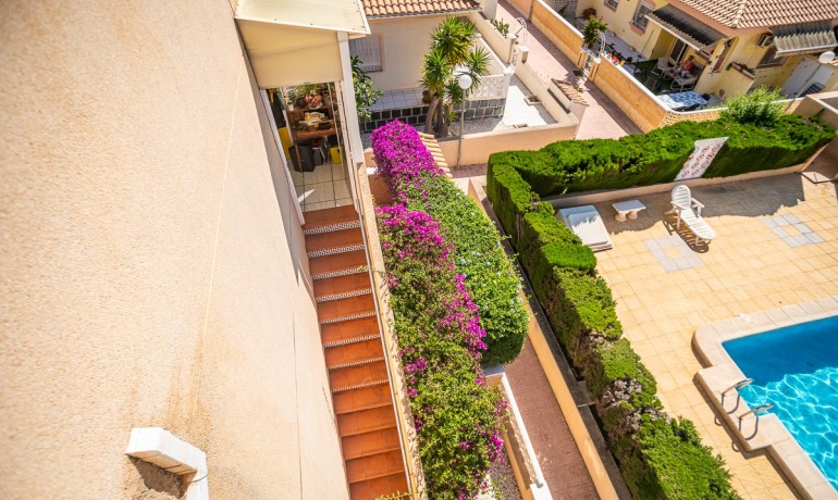 Venta - Apartamento / piso -
ALICANTE - La Florida