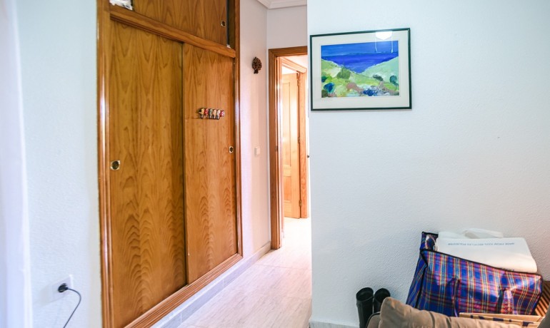 Venta - Apartamento / piso -
ALICANTE - La Florida