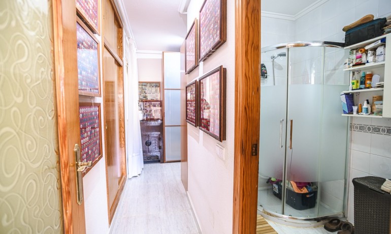 Venta - Apartamento / piso -
ALICANTE - La Florida