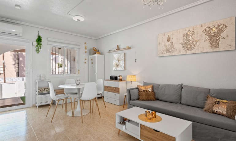 Venta - Villa -
Benijófar - Monte Azul/ El Dorado
