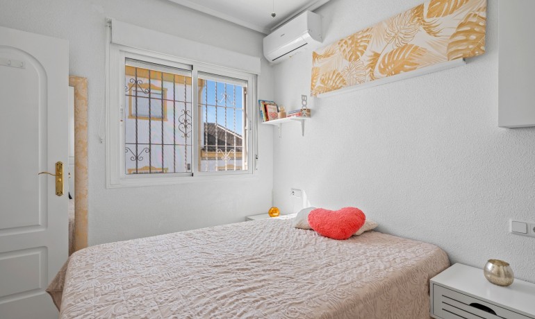 Venta - Villa -
Benijófar - Monte Azul/ El Dorado