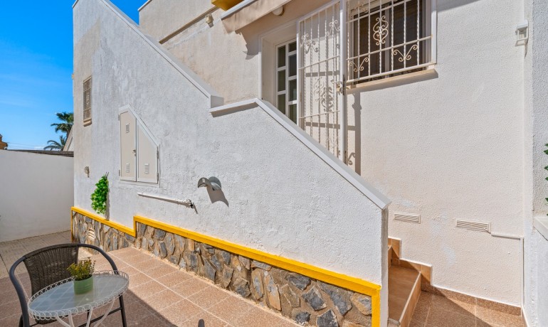 Venta - Villa -
Benijófar - Monte Azul/ El Dorado