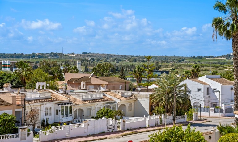 Venta - Villa -
Benijófar - Monte Azul/ El Dorado