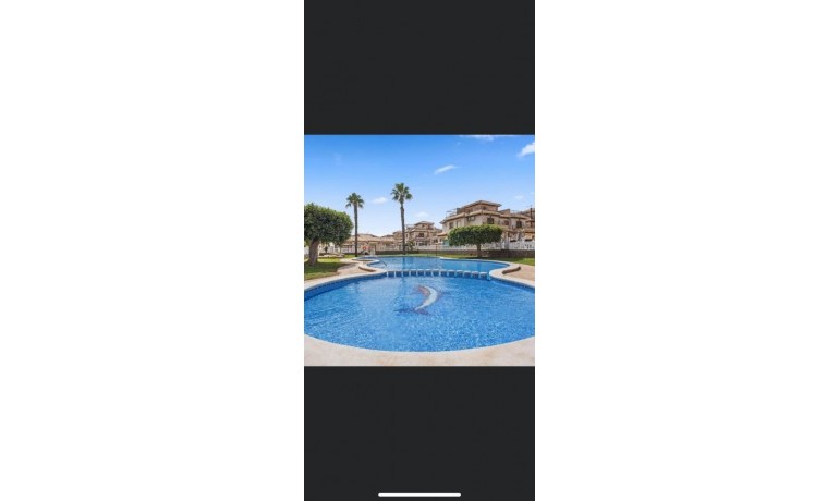 Revente - Villa -
Orihuela Costa* - La Regia
