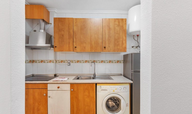 Sale - Apartment / Flat -
Torrevieja* - Estacion de autobuses