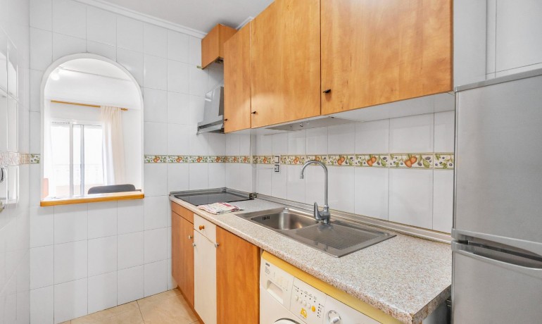Sale - Apartment / Flat -
Torrevieja* - Estacion de autobuses