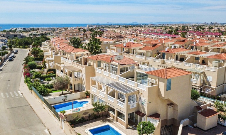 Venta - Apartamento / piso -
Orihuela Costa - Playa Flamenca