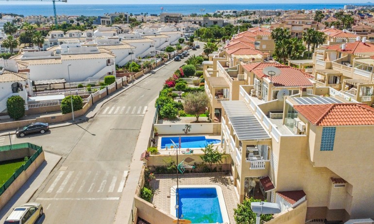 Venta - Apartamento / piso -
Orihuela Costa - Playa Flamenca