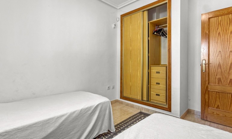 Venta - Apartamento / piso -
Orihuela Costa - Playa Flamenca