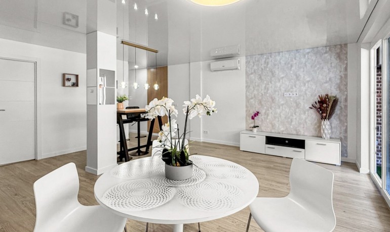 Herverkoop - Appartement / Flat -
Torrevieja* - El Acequión - Los Náufragos