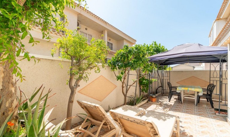 Venta - Villa -
Orihuela Costa - Playa Flamenca