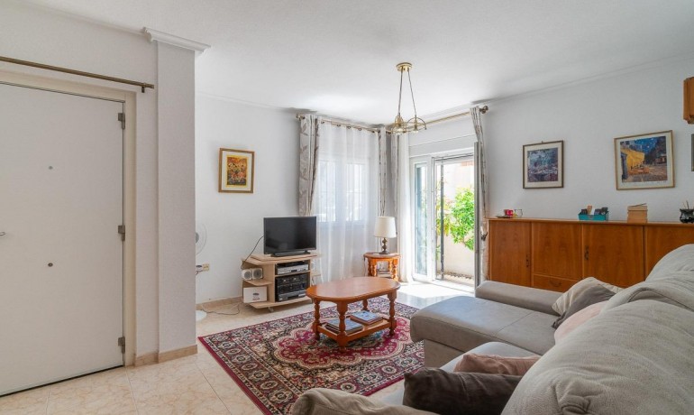 Venta - Villa -
Orihuela Costa - Playa Flamenca
